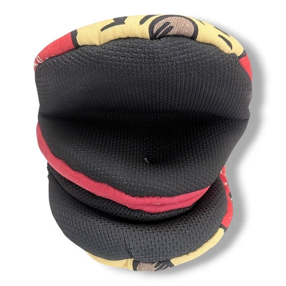 NWT Disney Pooh Christmas Mini Oven Mitts, 2pk Neoprene Heat Resistant - Picture 4 of 6